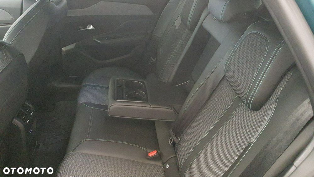 Peugeot 308 - 17