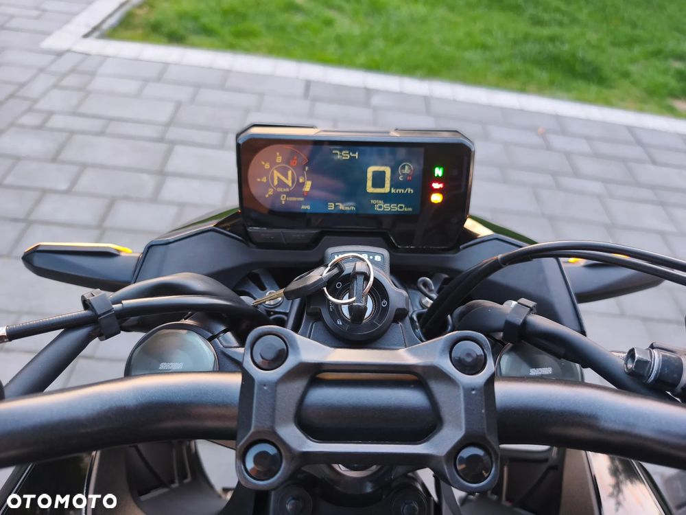 Honda CB - 26