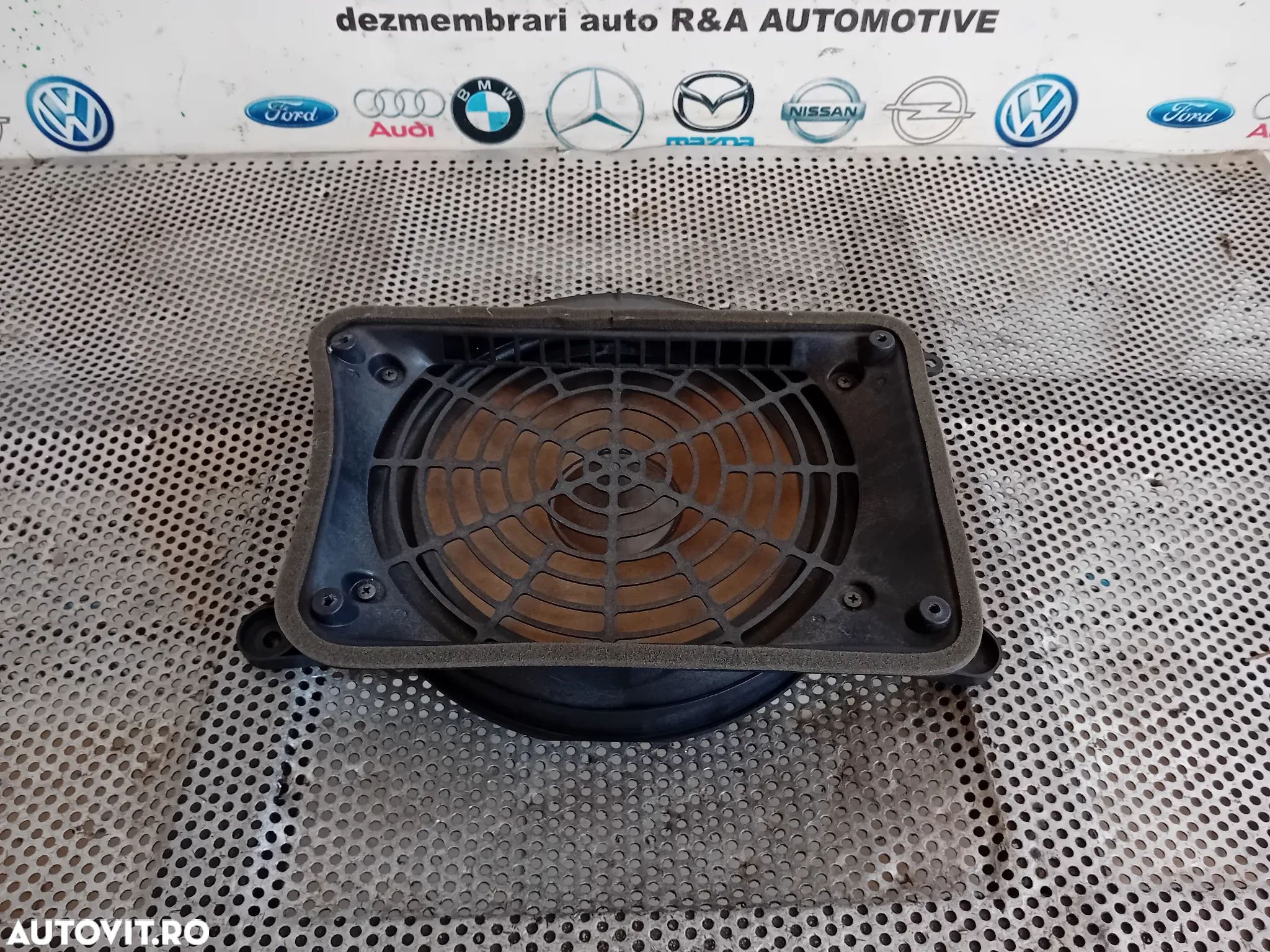 Subwoofer Tub De Bass Audi A6 4G C7 2012-2018 Cod 4G503412 Motor CNH Cutie NYU - 1