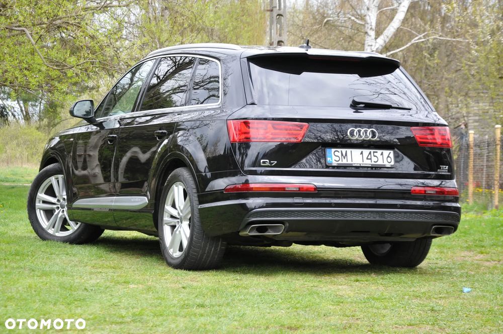 Audi Q7 - 13