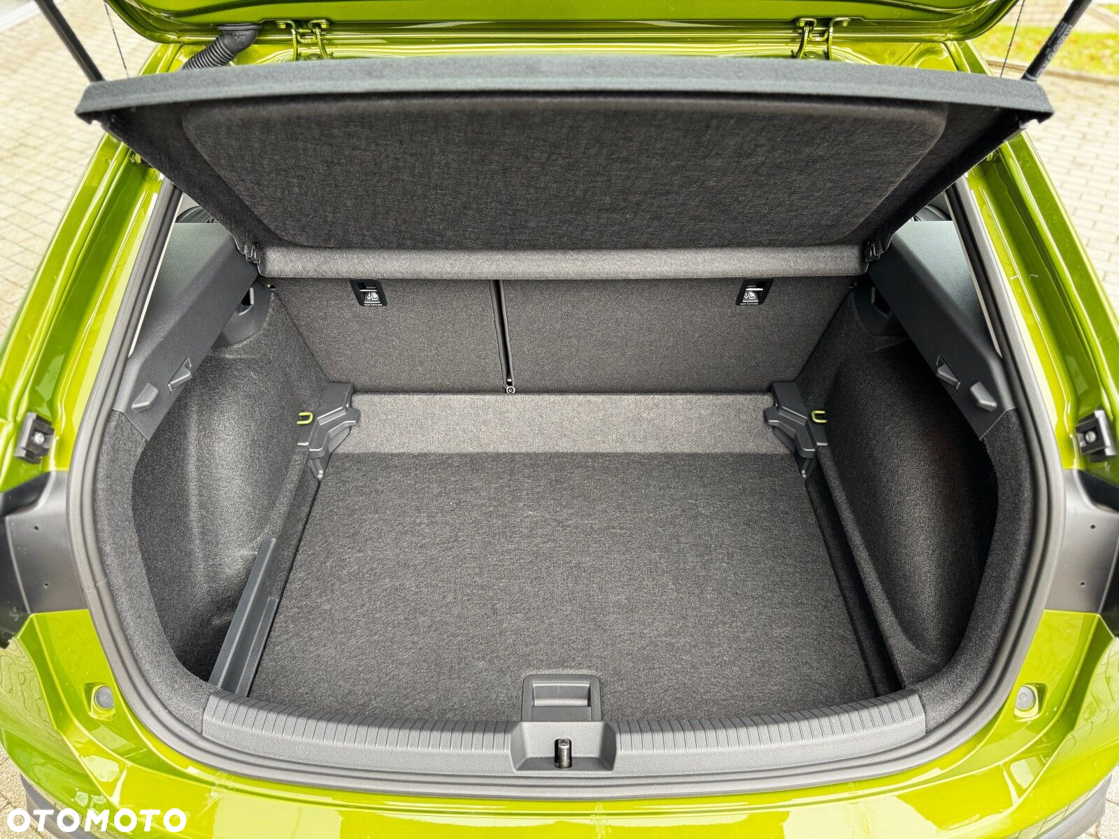 Volkswagen Taigo 1.5 TSI ACT Style DSG - 35