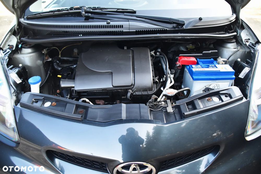Toyota Aygo Standard - 15