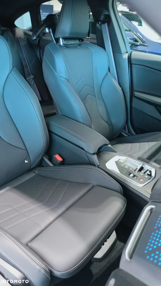 BMW Seria 2 218i M Sport - 14