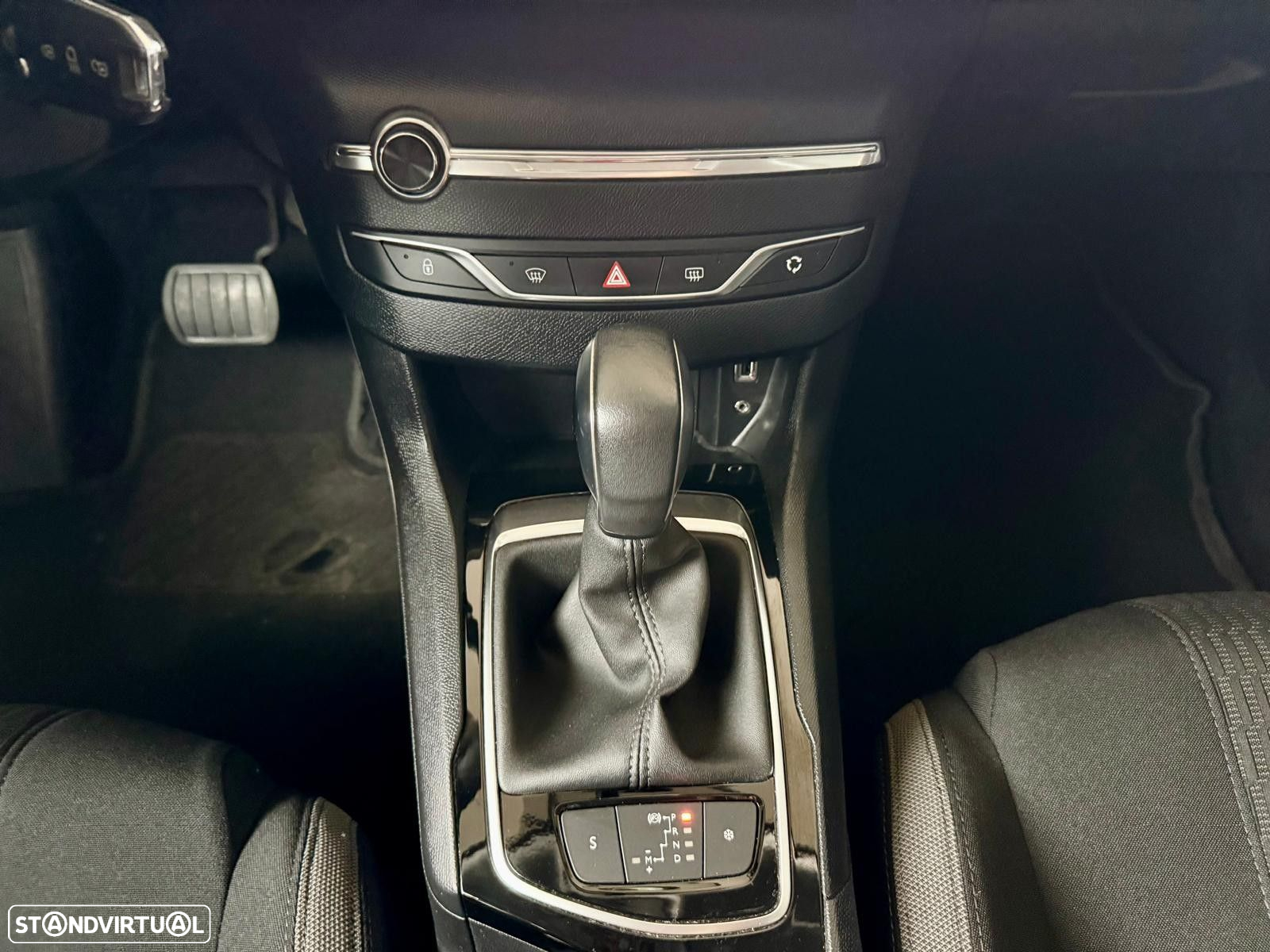 Peugeot 308 - 14