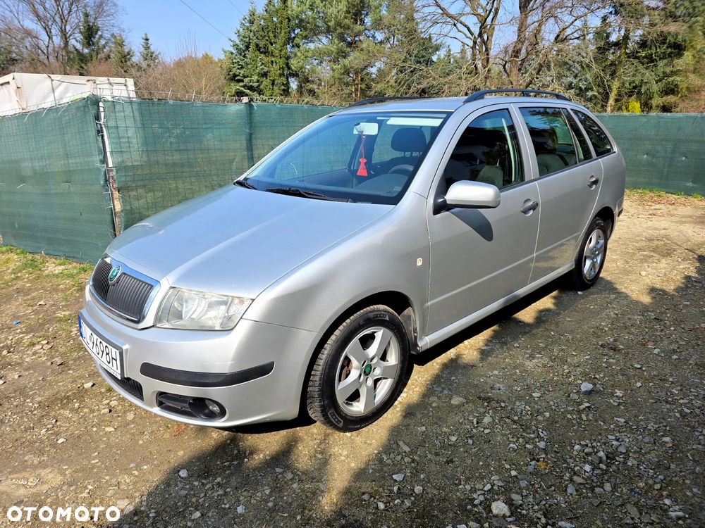 Skoda Fabia 1.2 HTP Combi Comfort - 1