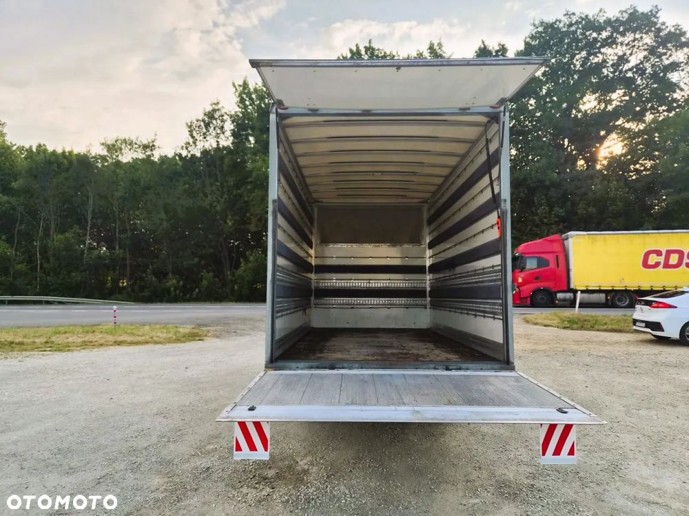 Iveco DAILY - 8