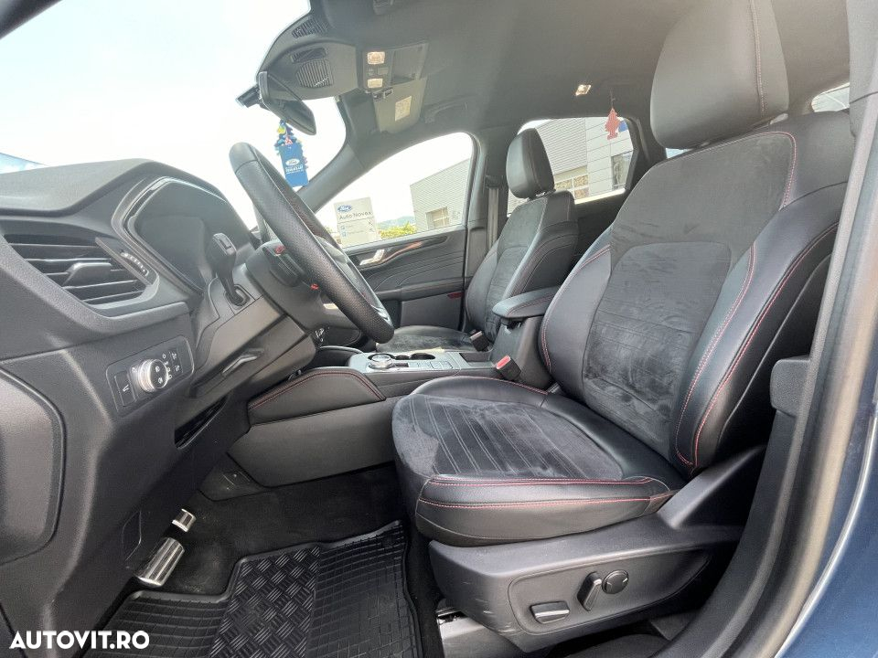 Ford Kuga - 21