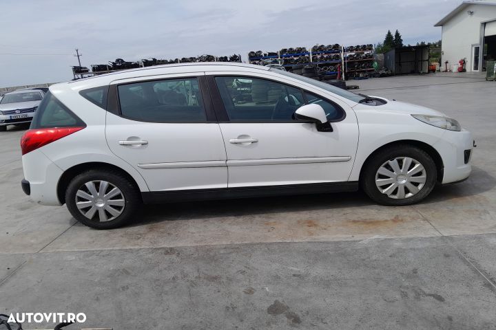 Dezmembrez Peugeot 207 1 [2006 - 2009] wagon 5-usi 1.6 HDi MT (90 hp) - 4