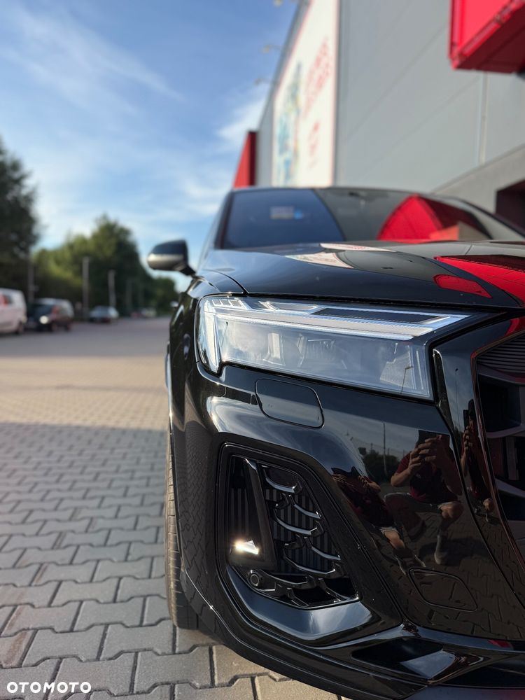 Audi Q7 - 1