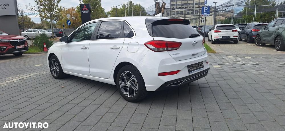 Hyundai i30 1.5 110CP 5DR M/T Highway - 4