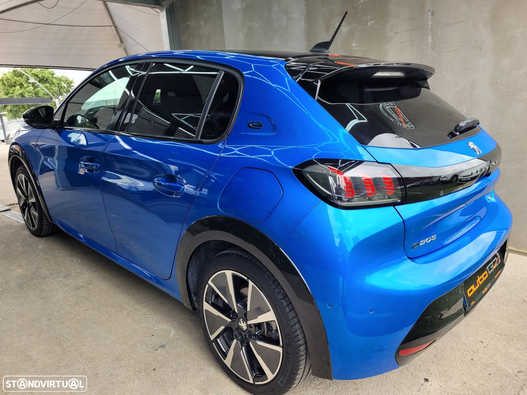 Peugeot e-208 50 kWh GT Line - 44