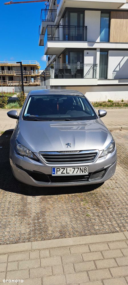 Peugeot 308 - 1