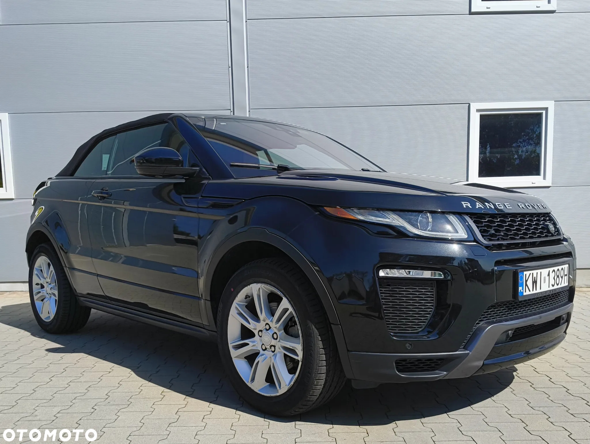 Land Rover Range Rover Evoque - 12