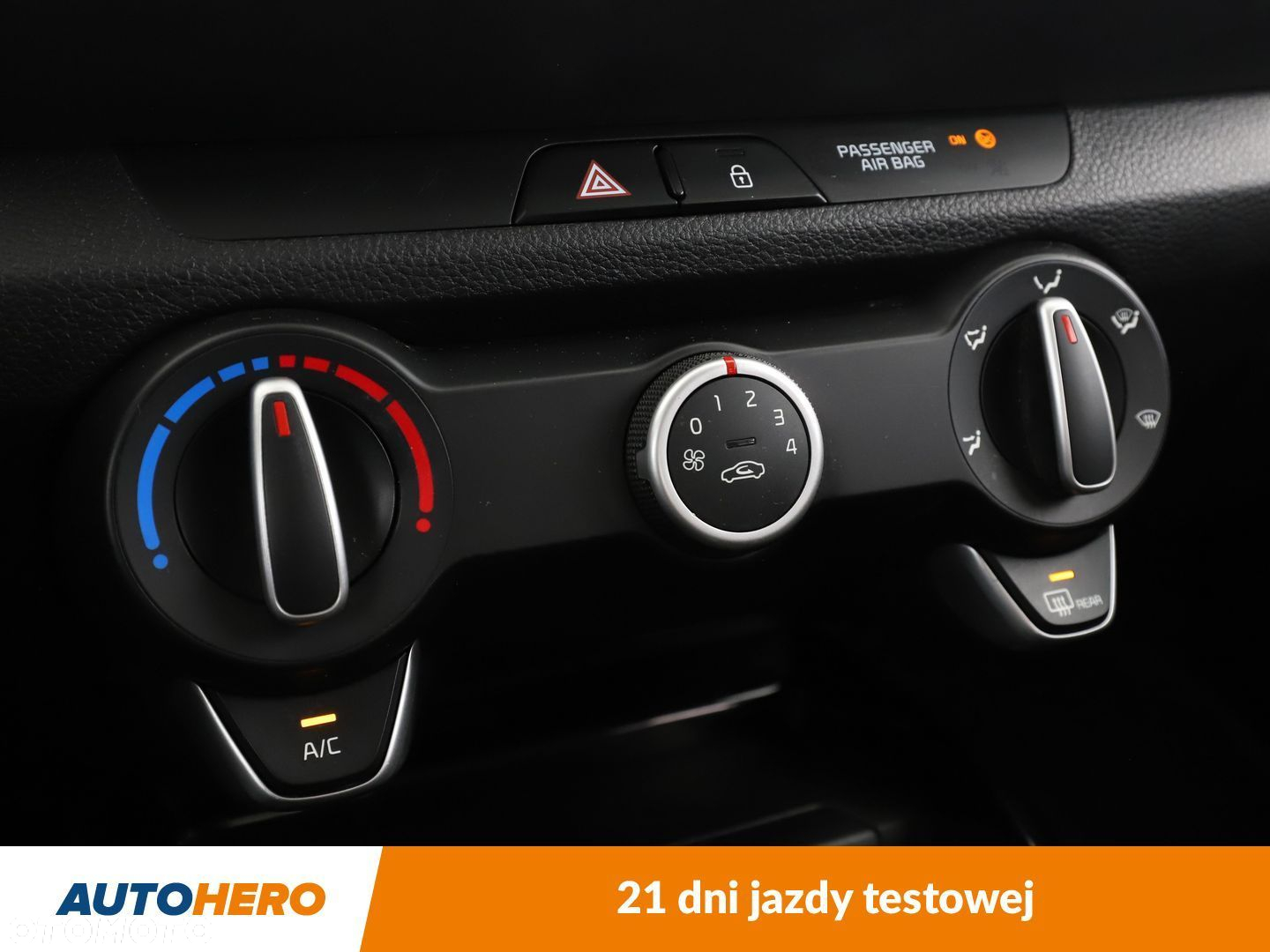Kia Stonic 1.6 CRDi L - 22