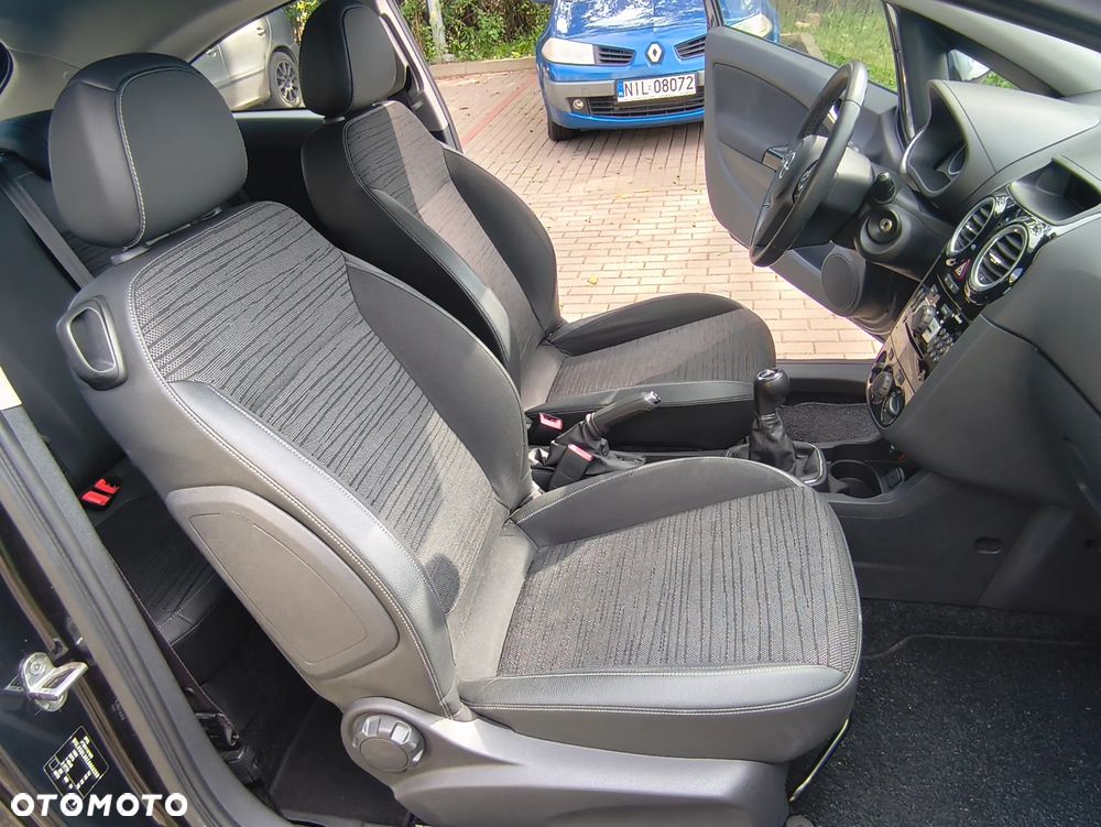 Opel Corsa 1.2 16V Energy - 14