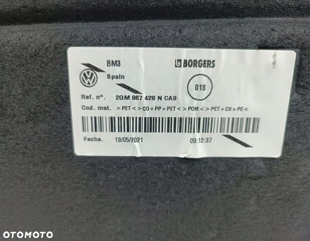 TAPICERKA PRAWA BOCZEK PRAWY BAGAŻNIKA VW T-CROSS 1.0 TSI 2GM867428N - 2