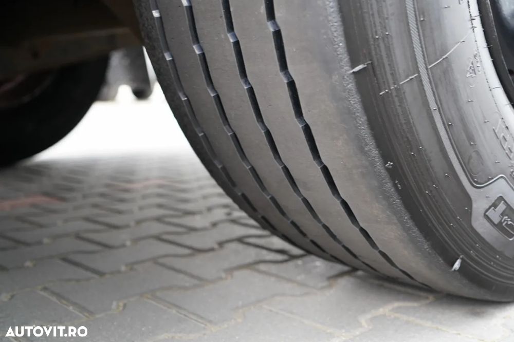 Schwarzmuller CORTINĂ / STANDARD / CORTINĂ RAPIDĂ / COȘ PENTRU PALEȚI / AXE SAF - 24