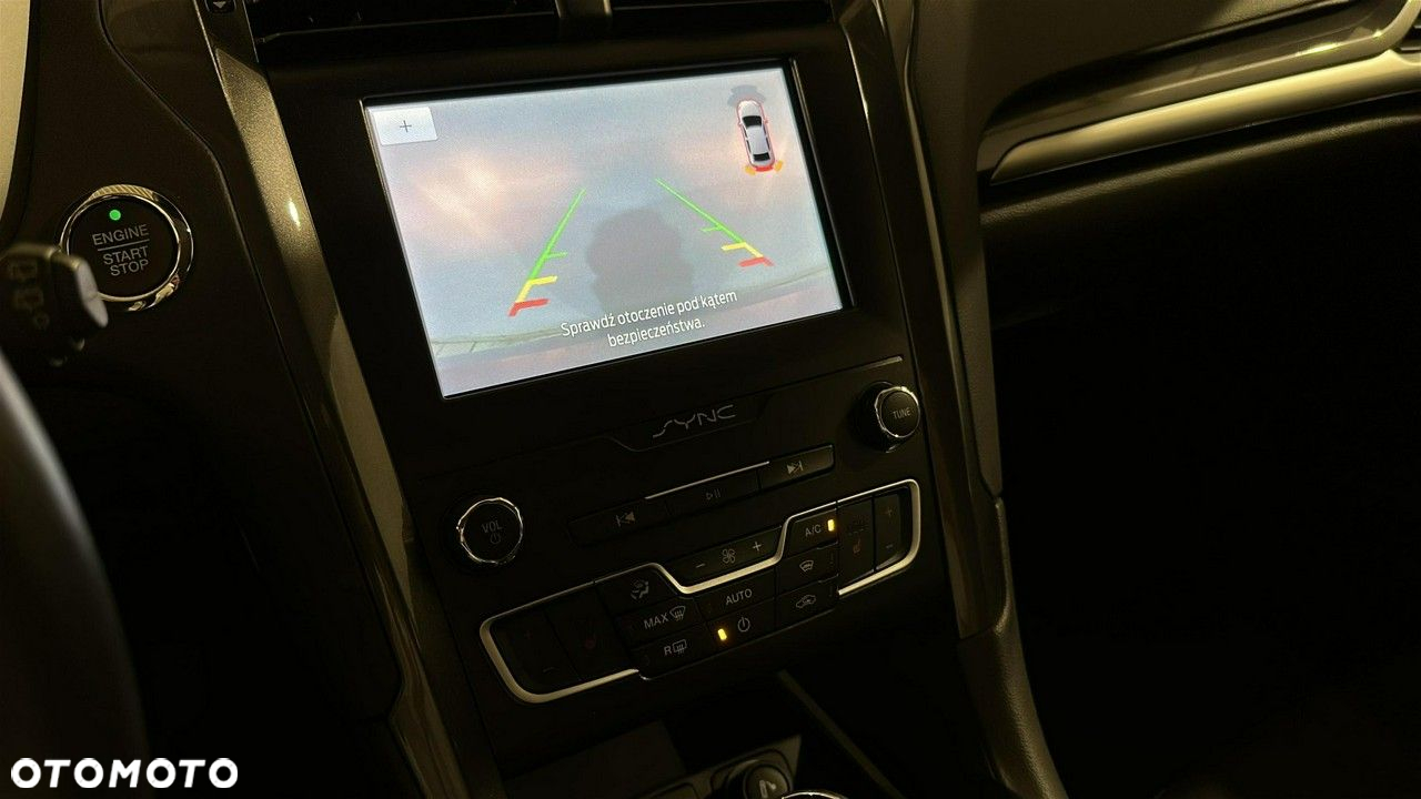 Ford Mondeo - 19