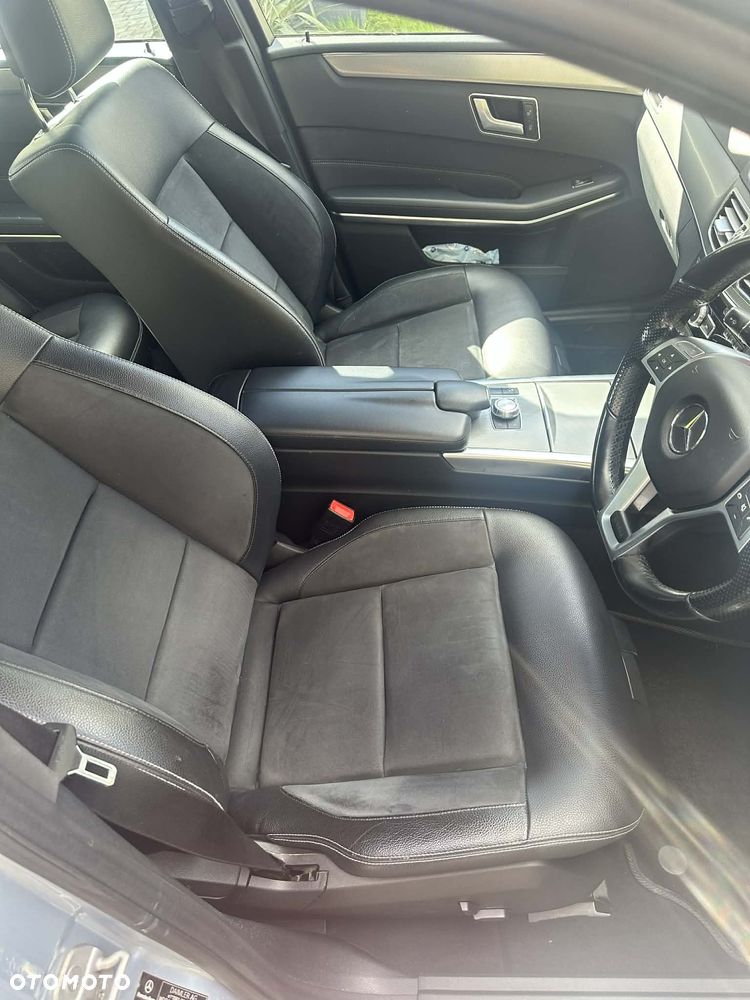 Mercedes-Benz Klasa E - 9