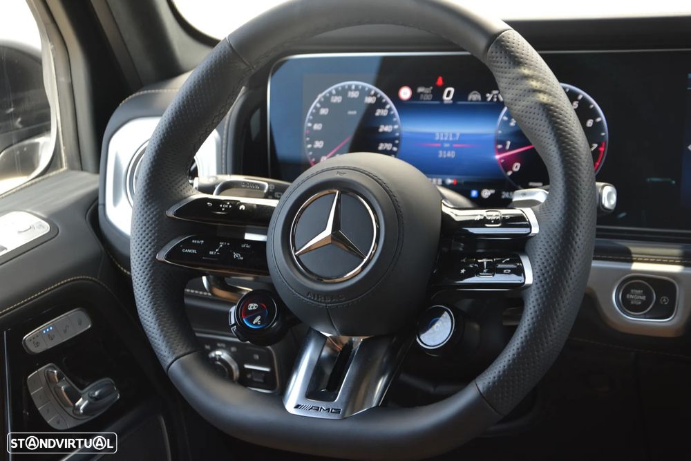 Mercedes-Benz G 63 AMG Standard - 44