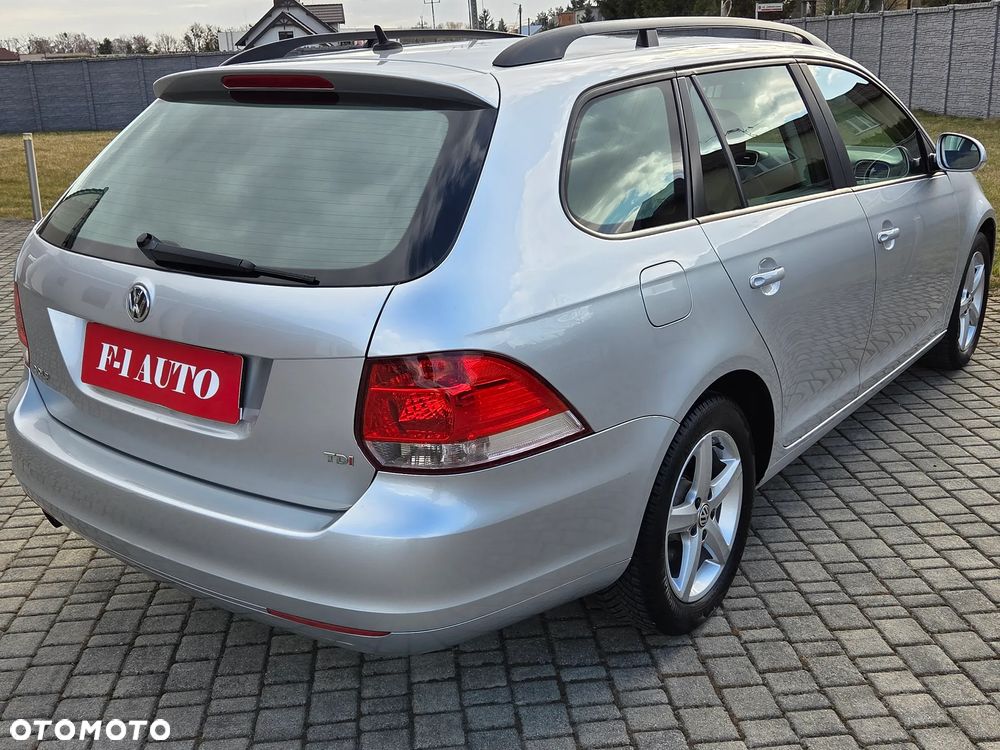 Volkswagen Golf 1.6 TDI BlueMotion Technology Comfortline - 4