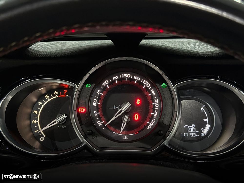 DS DS3 1.6 THP Performance - 19