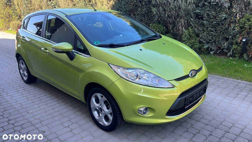 Ford Fiesta - 2