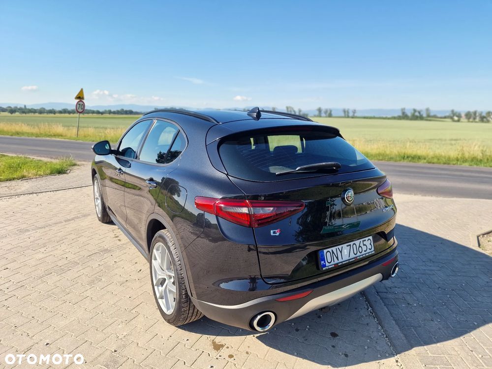Alfa Romeo Stelvio 2.2 16V AT8 Q4 Intensa - 13