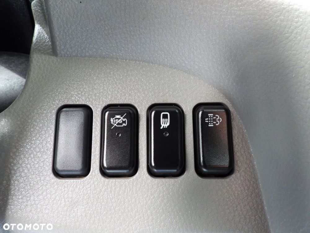 Mitsubishi CANTER FUSO 3C15 WYWROTKA LEDY BLIŹNIACZE KOŁA KLIMATYZACJA  150KM - 39