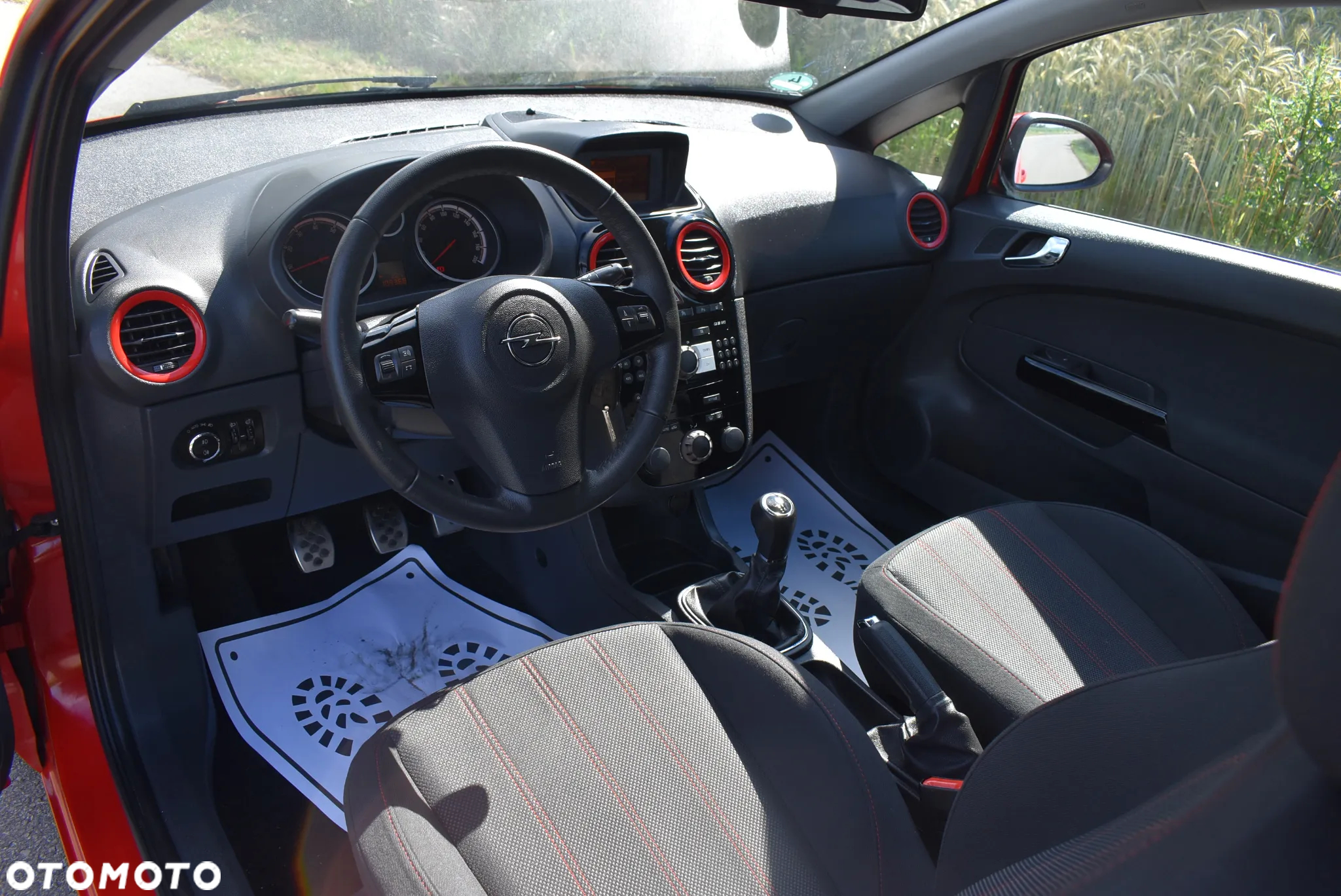 Opel Corsa 1.4 16V Sport - 26