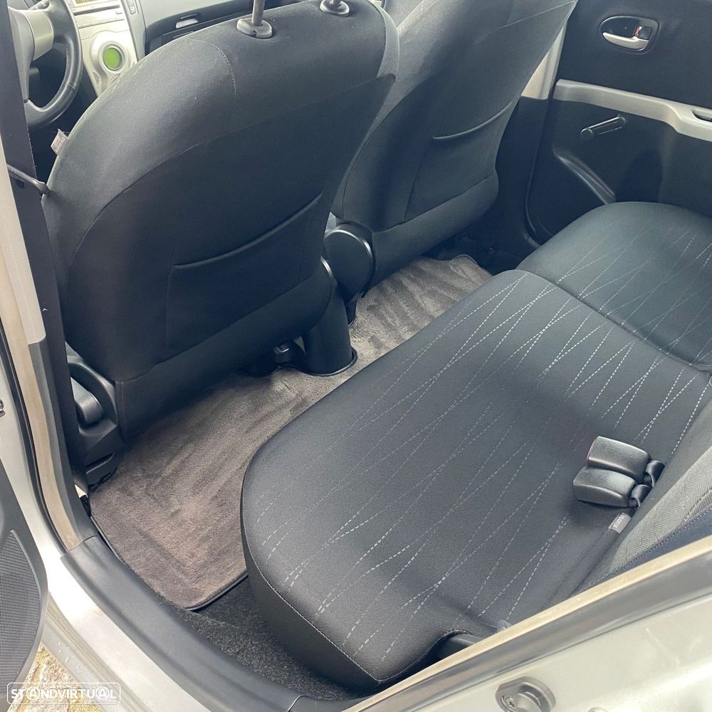 Toyota Yaris 1.0 VVT-i Sol High Pack MMT - 32