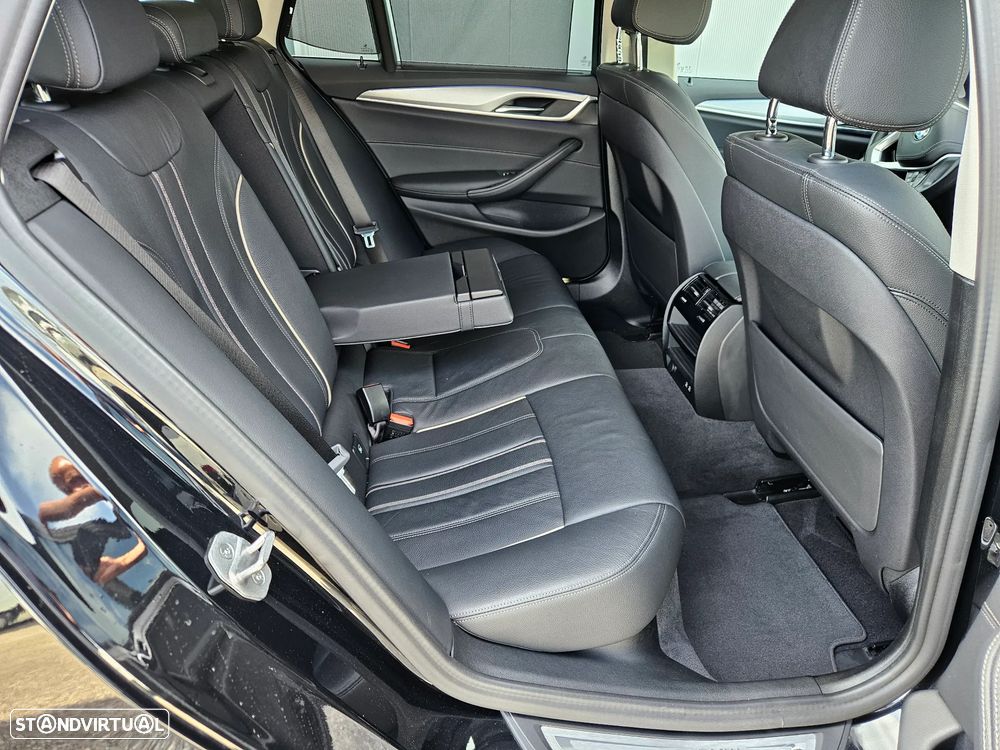 BMW 520 d Line Luxury Auto - 18
