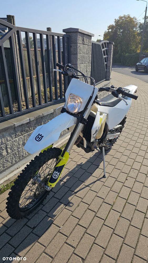 Husqvarna FE - 14