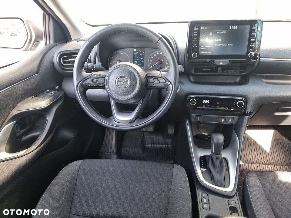 Mazda 2 - 6