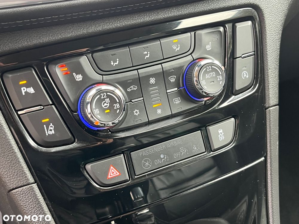 Opel Mokka 1.6 CDTI Cosmo S&S - 17