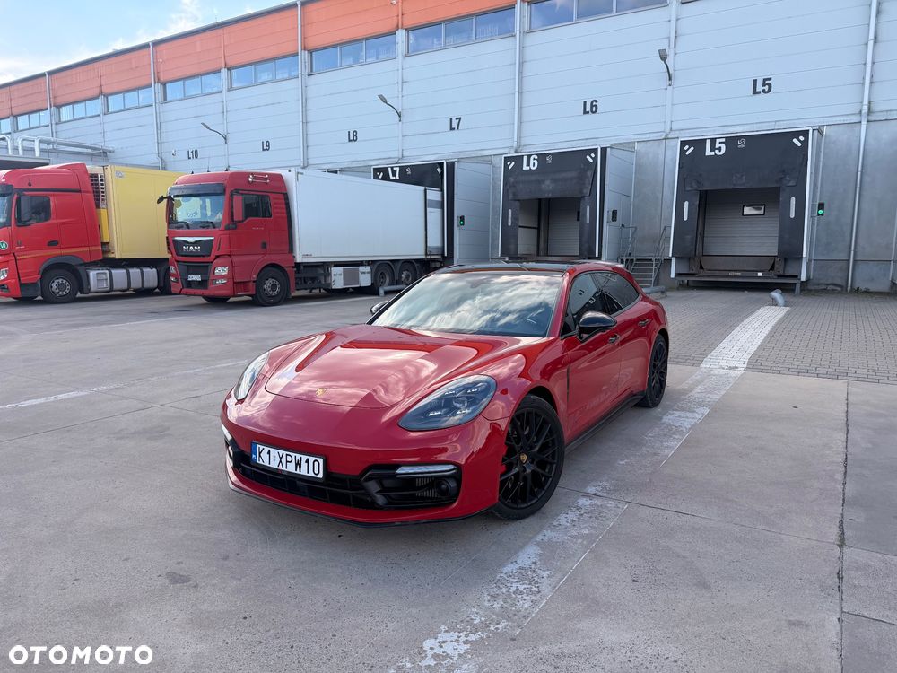 Porsche Panamera GTS GPF - 1