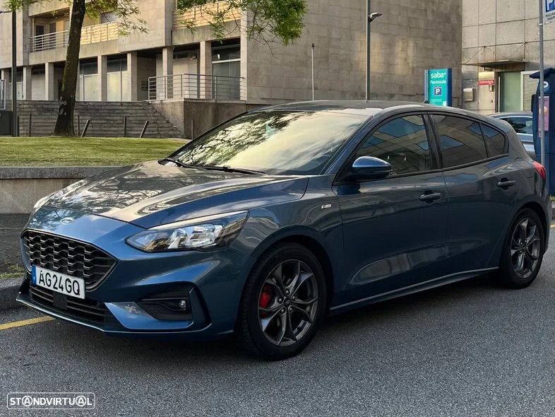 Ford Focus 1.0 EcoBoost MHEV ST-Line X - 12