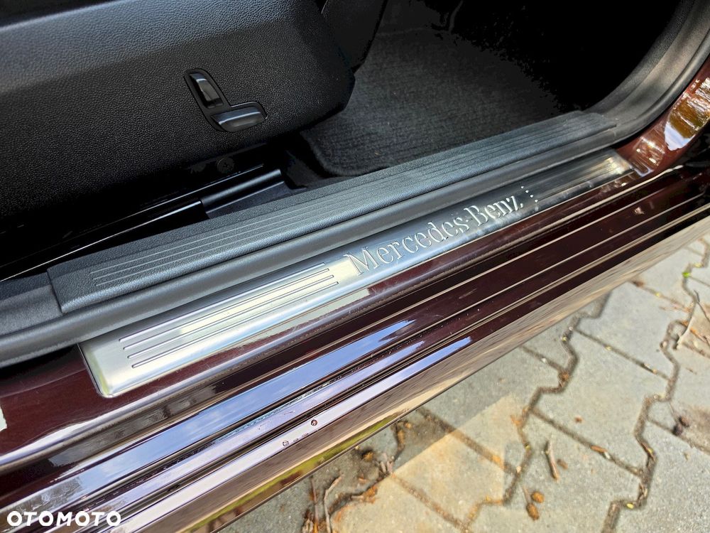 Mercedes-Benz Klasa E 250 CDI DPF BlueEFFICIENCY Avantgarde - 23