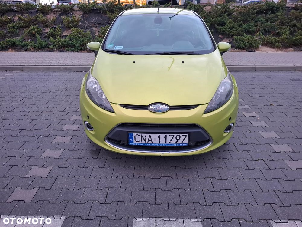 Ford Fiesta 2008 photo 2
