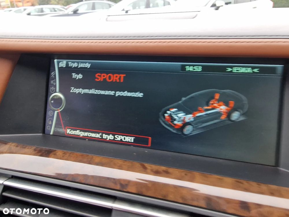 BMW Seria 7 740d - 30