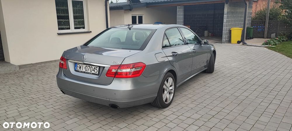 Mercedes-Benz Klasa E 350 CDI BlueEff Elegance - 4