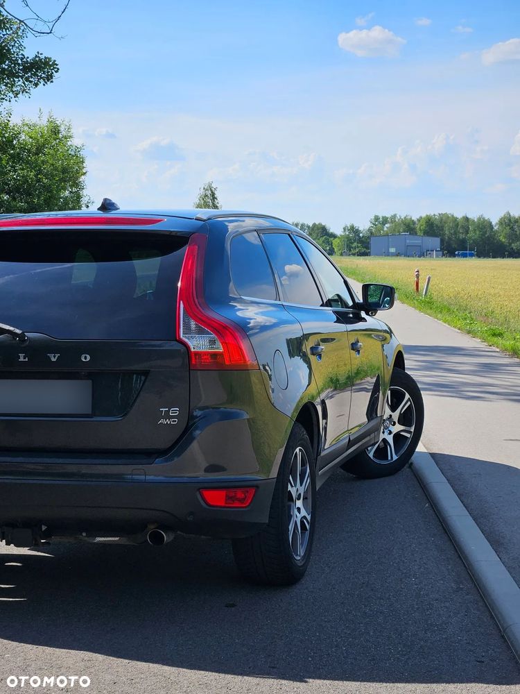Volvo XC 60 T6 AWD Momentum - 12