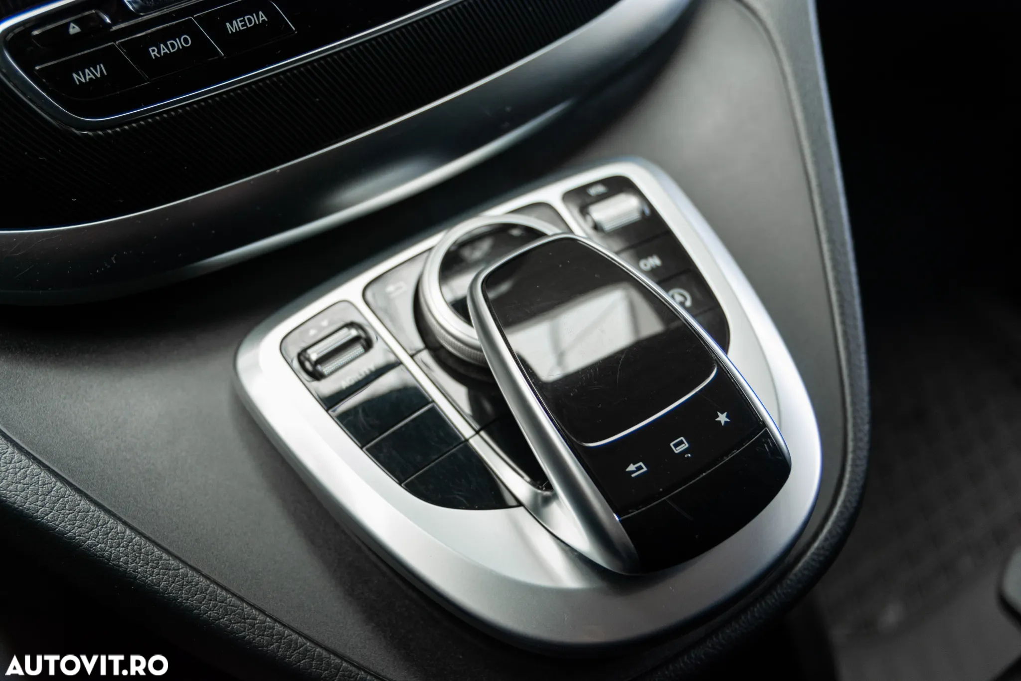 Mercedes-Benz V 220 CDI lang 7G-TRONIC - 16