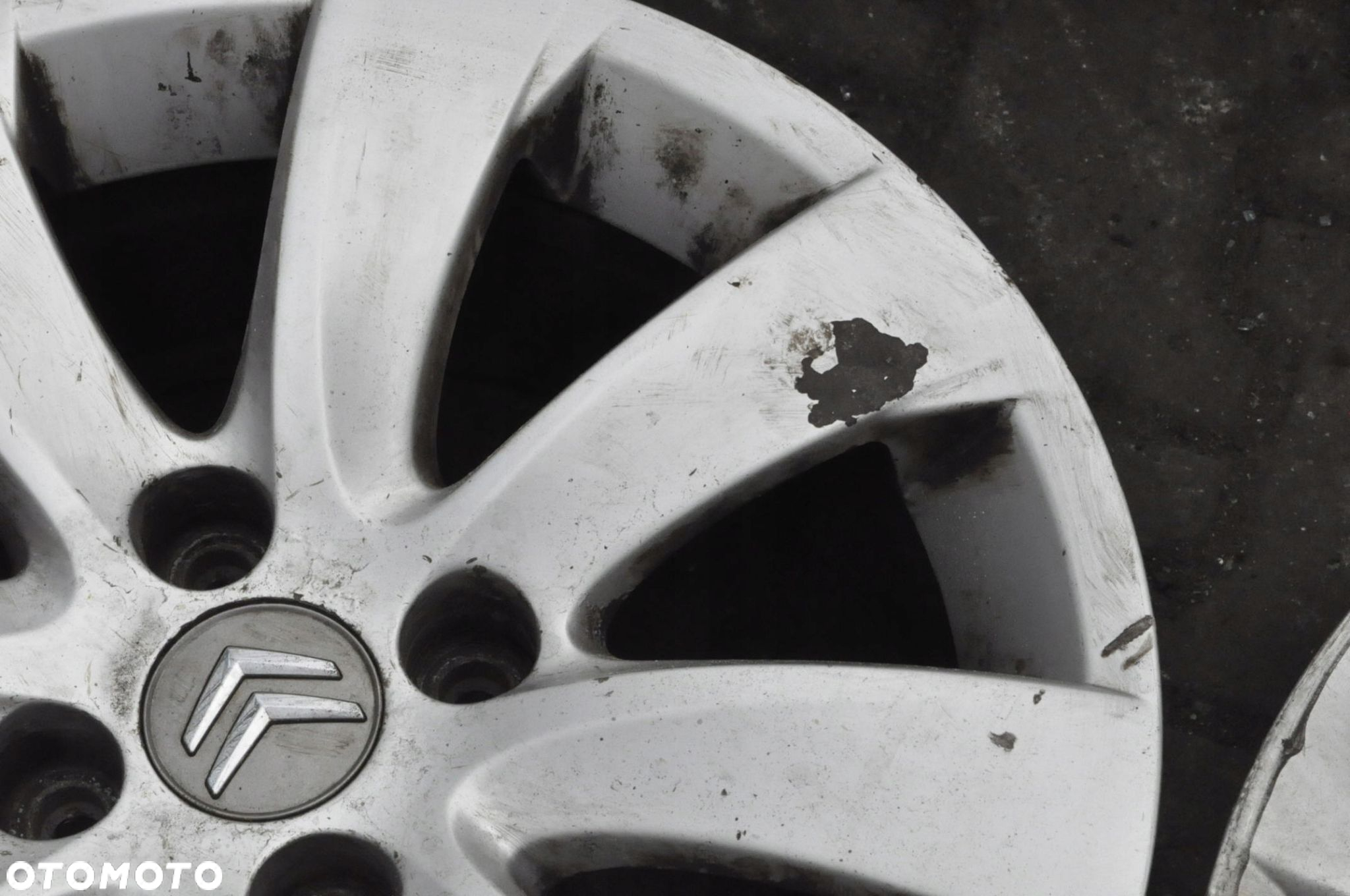 CITROEN  FELGI ALUMINIOWE 9684969380 16" 7J 4X108 ET26 - 6