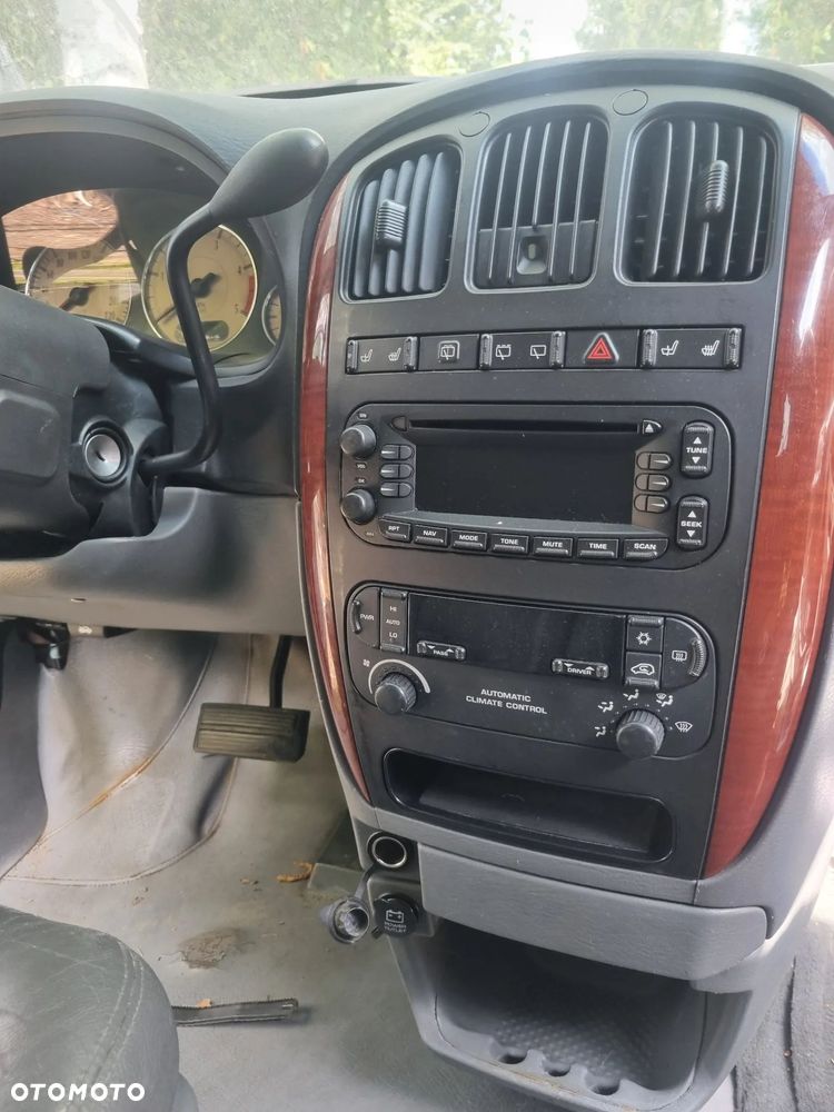 Chrysler Grand Voyager 2.8 CRD SE S&G - 7