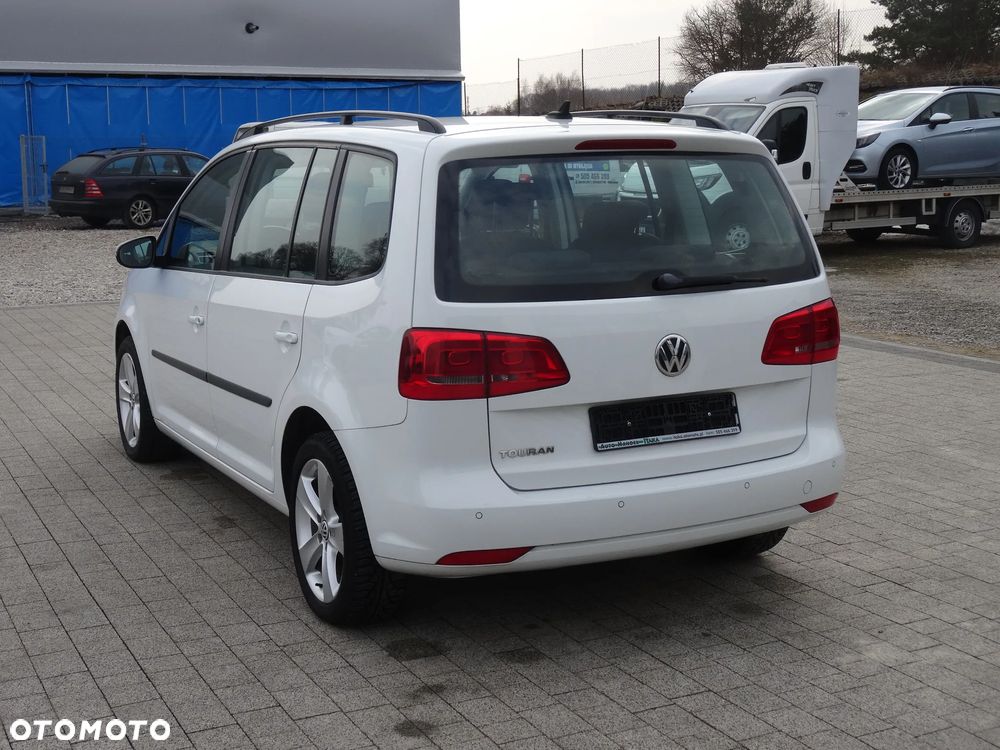 Volkswagen Touran 1.2 TSI BlueMot CityLine - 10