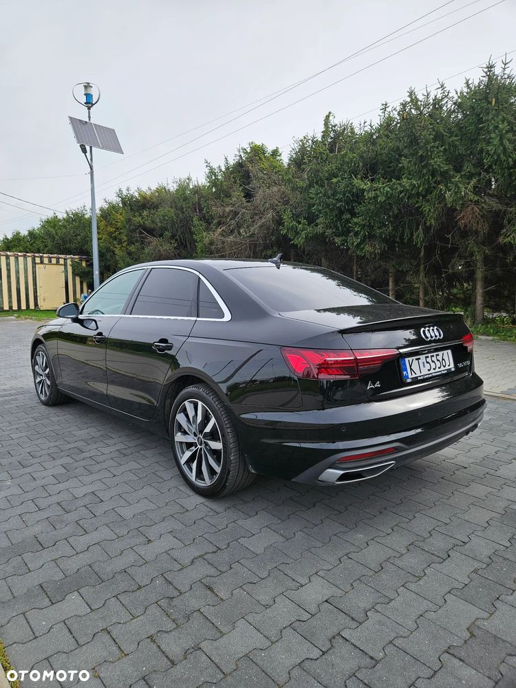 Audi A4 Limousine 35 TFSI mHEV S Line S tronic - 4