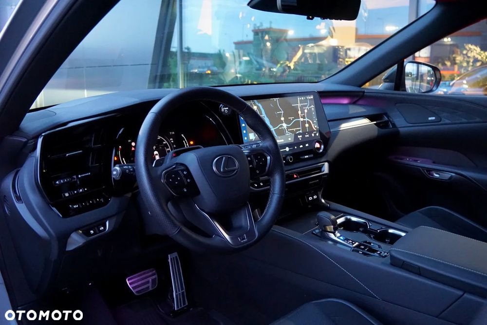 Lexus RX 500h F Sport - 13