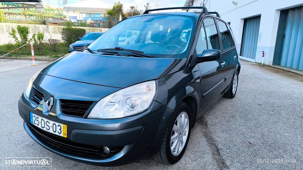 Renault Scénic 1.5 dCi Dynamique S - 28