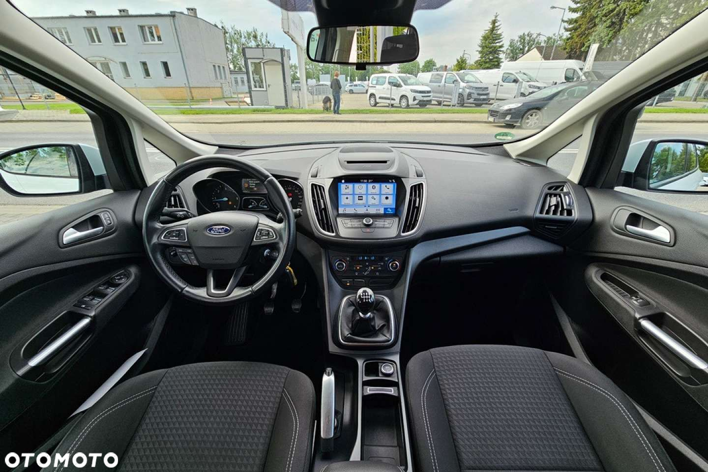 Ford C-MAX - 17